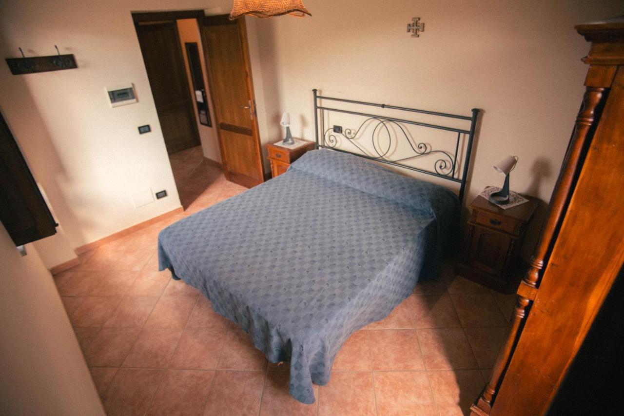 I Cedri Agriturismo Biologico Orsomarso Exterior photo